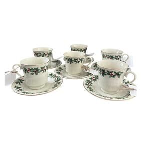 Formalities by Baum Bros Christmas Coffee/Tea Cups & S aucers Set of 6